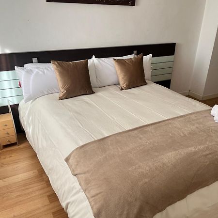 Apartamento En Zaragoza3 Apartment ภายนอก รูปภาพ