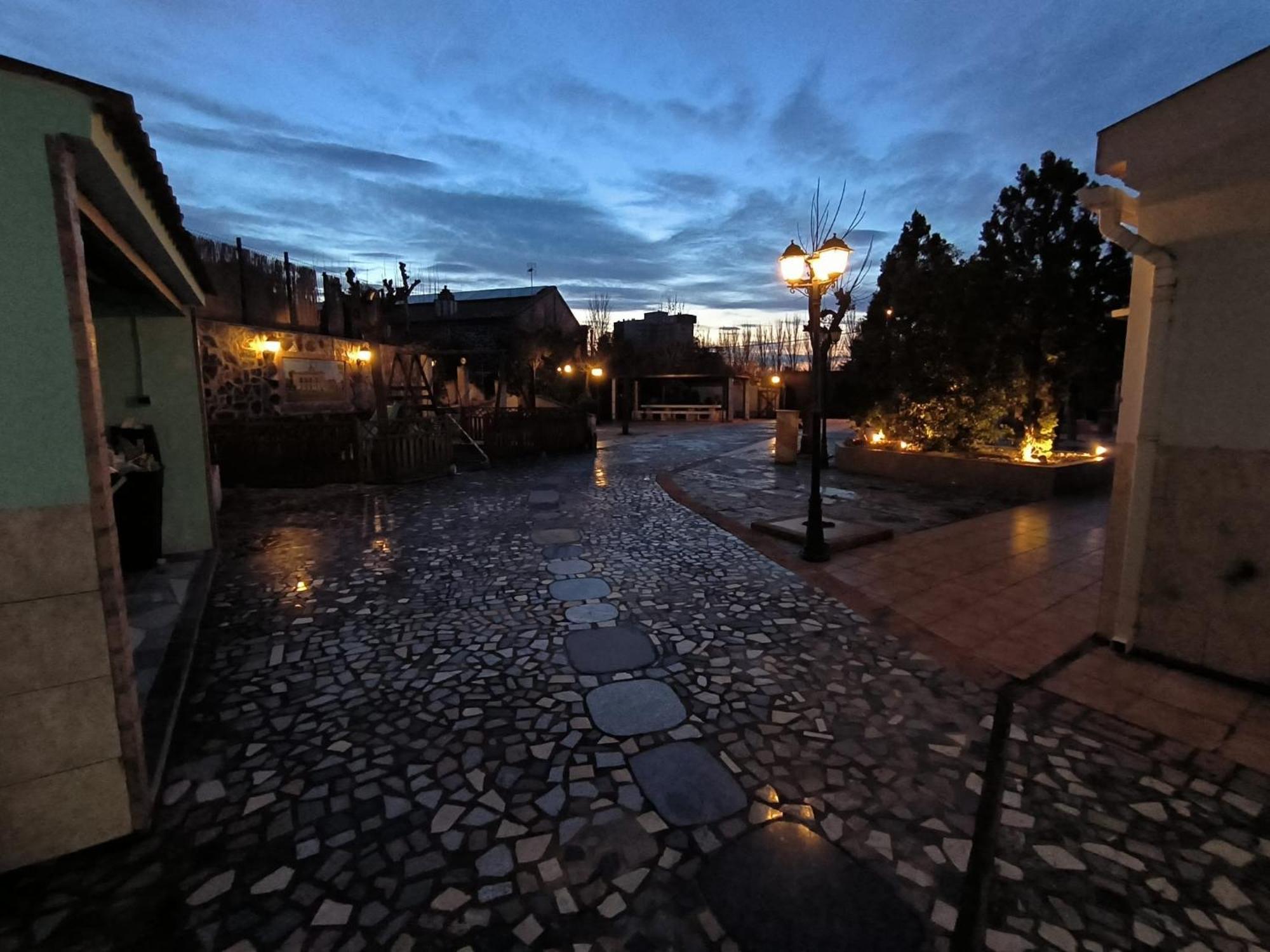 Apartamento En Zaragoza3 ภายนอก รูปภาพ