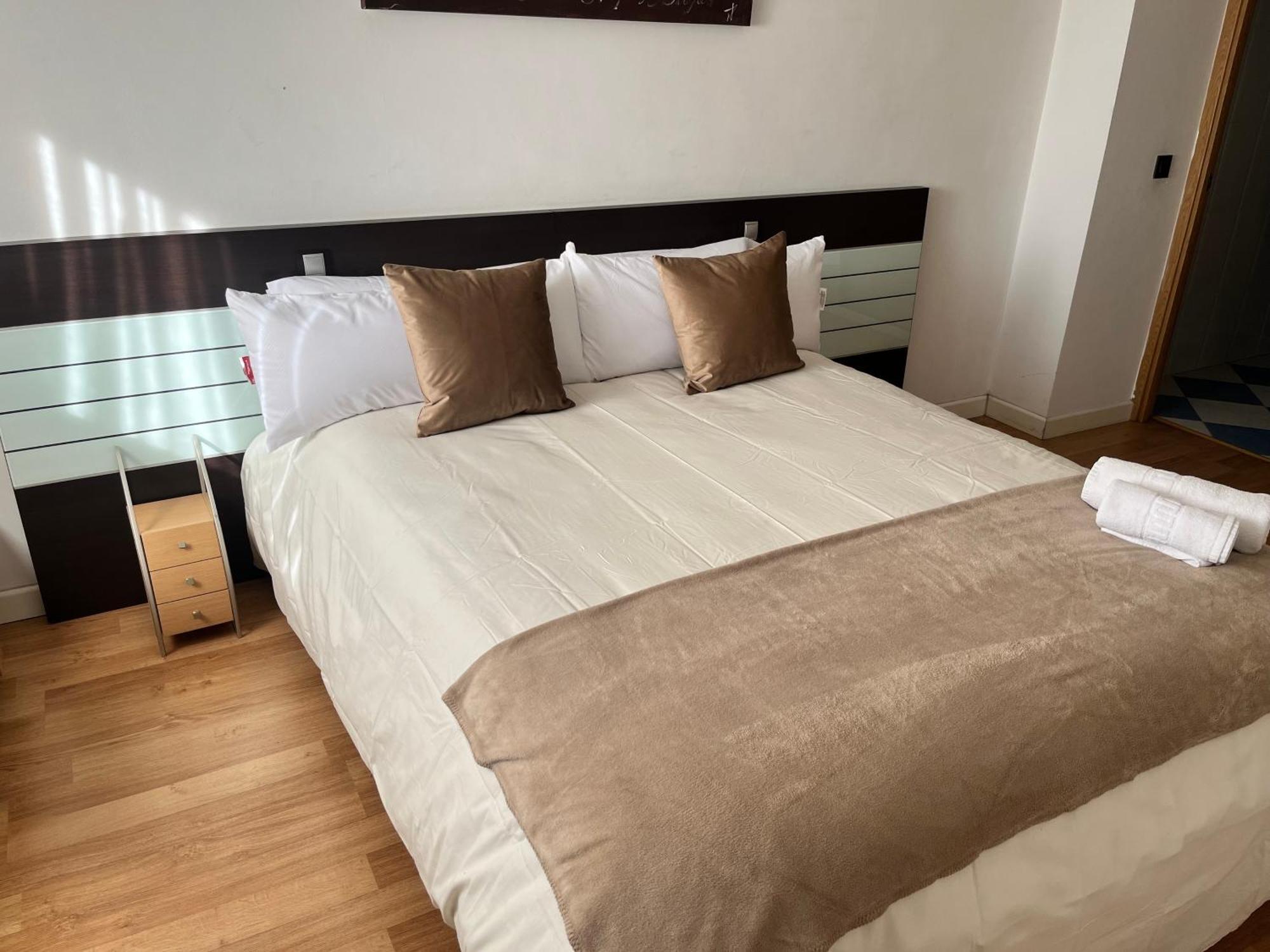Apartamento En Zaragoza3 ภายนอก รูปภาพ